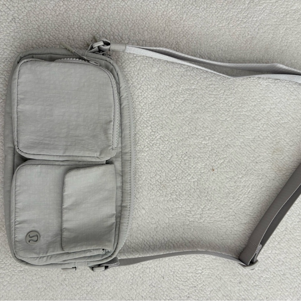 Lululemon Athletica Light Gray Messenger Bag